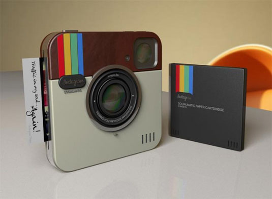 Instagram Socialmatic camera front view